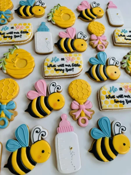 baby shower cookies bee 2